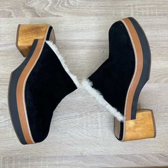 Bernardo Sky Sherpa Lined Clogs Womens 8.5 Black Suede Wood Sole Mules Like New - Picture 3 of 8